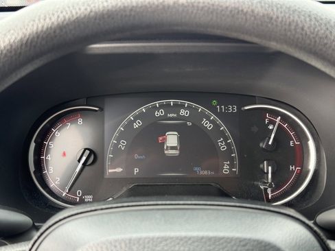 Used 2025 Toyota RAV4 LE image 17