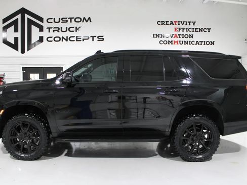 Used 2023 Chevrolet Tahoe RST w/ Luxury Package AWD/4WD image 25
