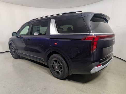New 2026 Kia Carnival EX FWD image 5