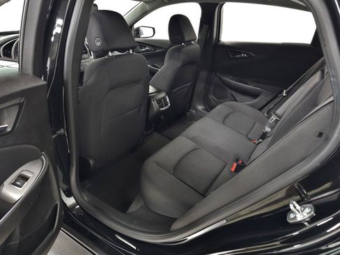 Used 2024 Chevrolet Malibu LT FWD image 23