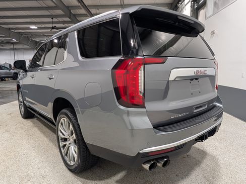 Used 2022 GMC Yukon Denali AWD/4WD image 4