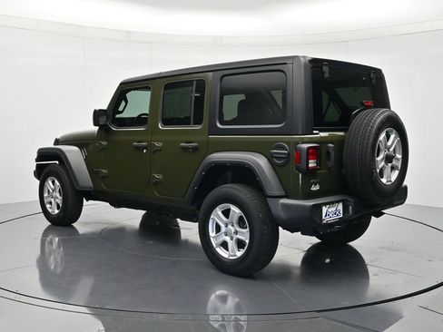 Used 2022 Jeep Wrangler Unlimited Sport AWD/4WD image 7