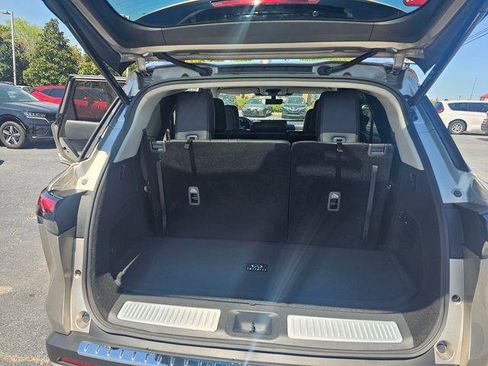 Used 2023 INFINITI QX60 Luxe w/ Cargo Package FWD image 14