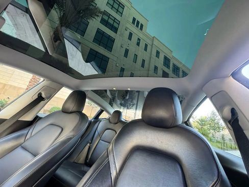 Used 2023 Tesla Model 3 Standard Range RWD image 11