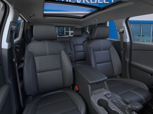 New 2026 Chevrolet Blazer LT w/ Midnight/Sport Edition FWD image 16