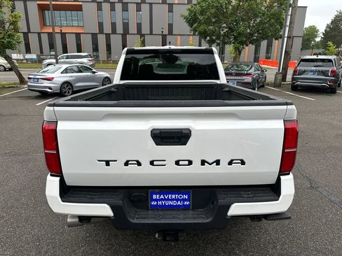 Used 2025 Toyota Tacoma SR5 RWD image 5