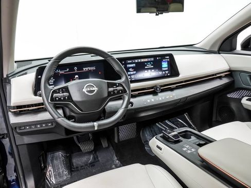 Used 2024 Nissan Ariya FWD image 5