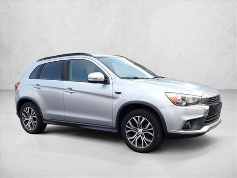 Used 2017 Mitsubishi Outlander Sport SEL AWD/4WD image 10