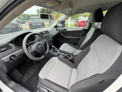 Used 2017 Volkswagen Jetta S FWD image 15