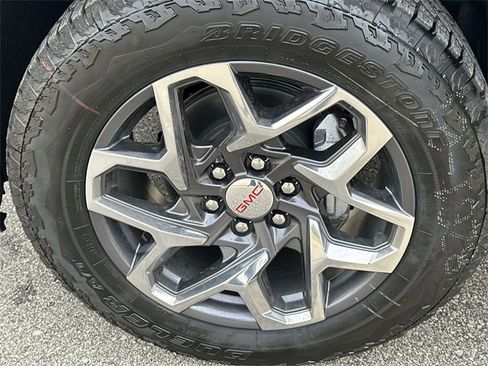 New 2026 GMC Sierra 1500 SLT w/ SLT Premium Plus Package image 33