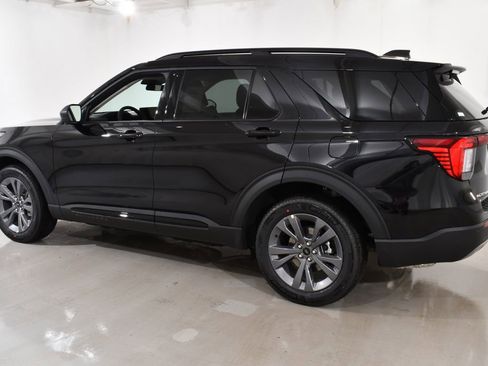 New 2026 Ford Explorer Active w/ Active Comfort Package AWD/4WD image 15