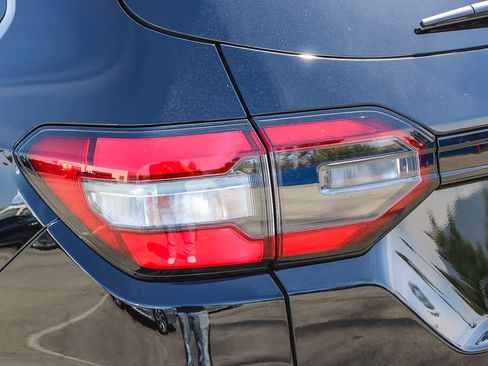Certified 2023 Honda Pilot EX-L image 9