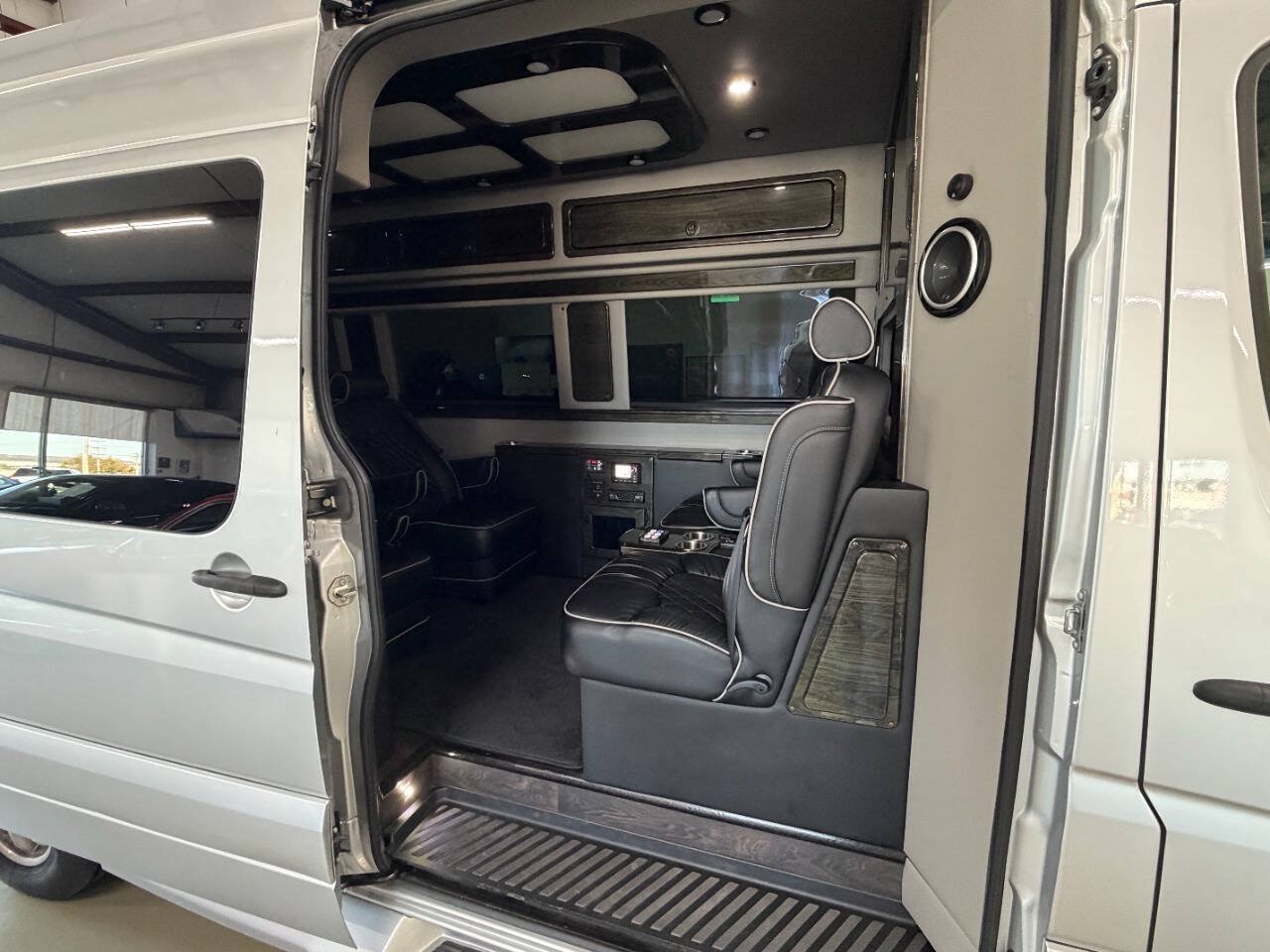 Used 2017 Mercedes-Benz Sprinter 2500 w/ Active Safety Plus Package image 9