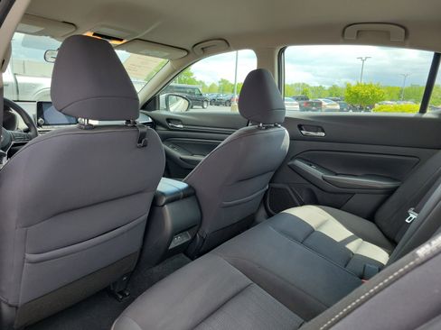 Certified 2020 Nissan Altima 2.5 S FWD image 14