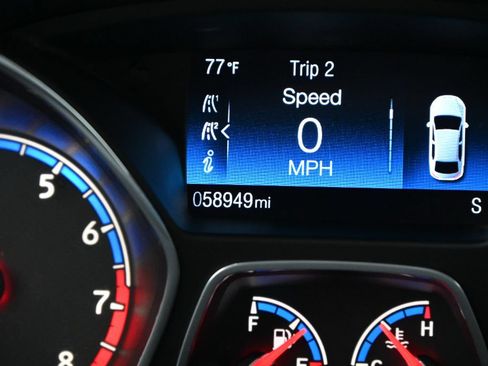 Used 2018 Ford Focus RS AWD/4WD image 31