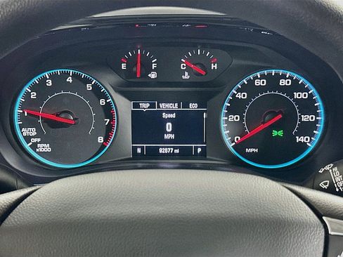 Used 2020 Chevrolet Traverse LS FWD image 13