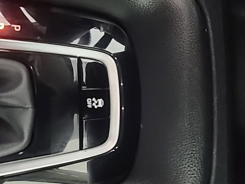 Used 2024 Toyota Corolla LE FWD image 31