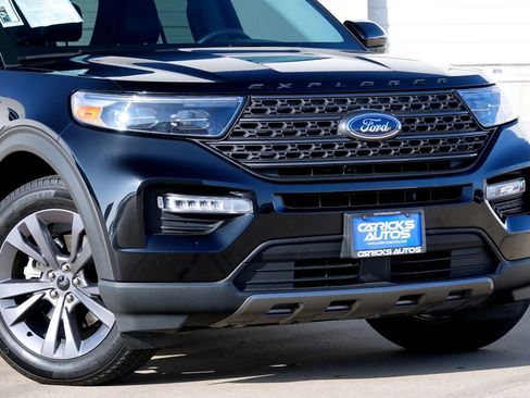 Used 2023 Ford Explorer XLT w/ Equipment Group 202A image 16