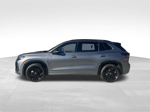 New 2026 Volkswagen Tiguan SE R-Line FWD image 2