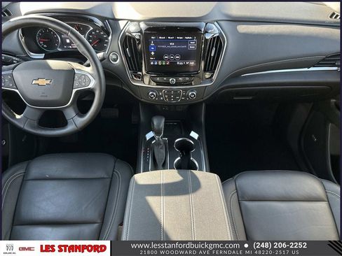 Certified 2023 Chevrolet Traverse LT w/ LT Premium Package image 14