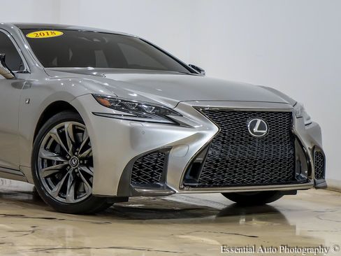 Used 2018 Lexus LS 500 F Sport w/ Accessory Package (Z2) AWD/4WD image 2