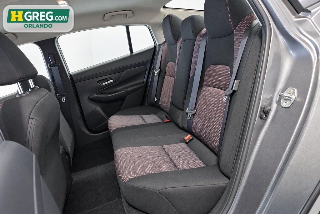 Used 2026 Nissan Sentra SR w/ Floor Mat Package FWD image 11