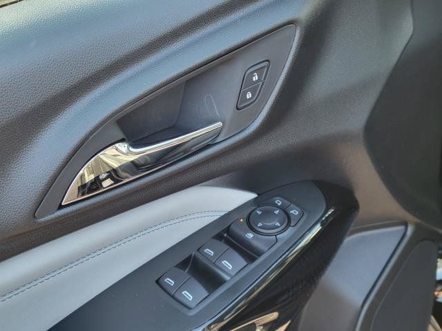 New 2026 Chevrolet Trax LT w/ Driver Confidence Package FWD image 7
