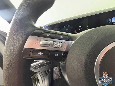 Used 2025 Hyundai Santa Cruz SEL AWD/4WD image 29