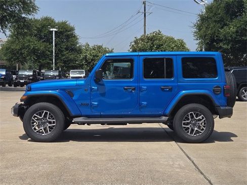 New 2025 Jeep Wrangler Unlimited Sahara image 4