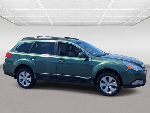 Used 2012 Subaru Outback 2.5i Premium AWD/4WD image 5