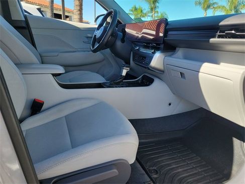 Used 2024 Hyundai Kona SEL image 21