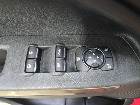 Used 2018 Ford EcoSport SE w/ SE Convenience Package AWD/4WD image 28