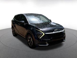 Used 2025 Kia Sportage LX video 1