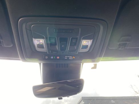 Used 2025 GMC Sierra 3500 Denali Ultimate image 50