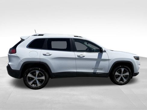 Used 2019 Jeep Cherokee Limited AWD/4WD image 25