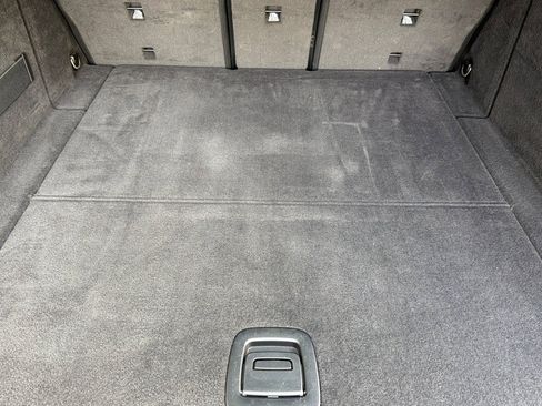 Used 2024 BMW iX xDrive50 w/ Premium Package image 19