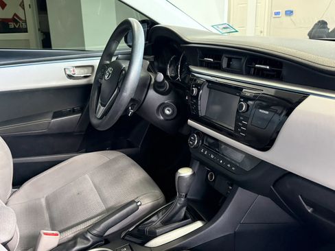 Used 2016 Toyota Corolla LE FWD image 20