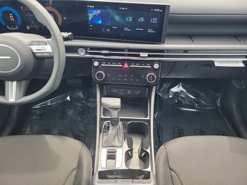 New 2026 Hyundai Tucson SEL FWD image 24