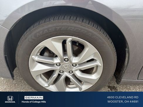 Used 2018 Honda Accord LX image 11