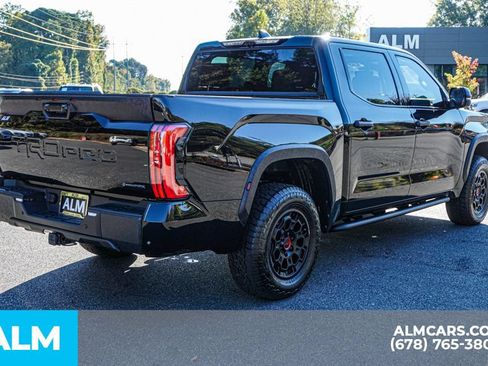 Used 2025 Toyota Tundra Limited AWD/4WD image 6