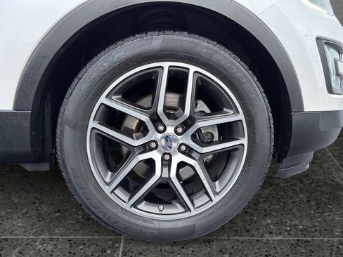 Used 2016 Ford Explorer Sport w/ Equipment Group 401A image 9