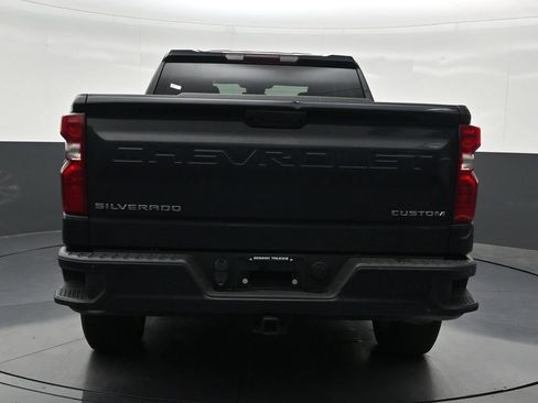 Used 2023 Chevrolet Silverado 1500 Custom RWD image 4