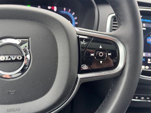 Certified 2024 Volvo XC90 B5 Core w/ Climate Package image 15