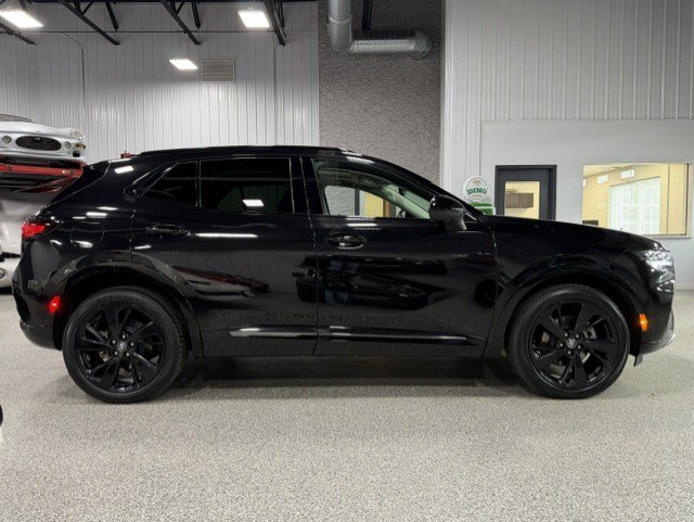 Certified 2023 Buick Envision Essence w/ Technology Package I AWD/4WD image 4