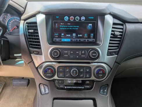 Used 2017 Chevrolet Tahoe LT RWD image 15