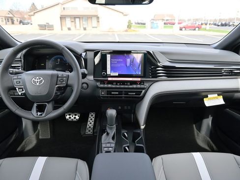 New 2026 Toyota Camry SE image 18