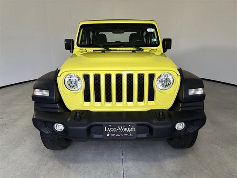 Used 2023 Jeep Wrangler Sport image 10