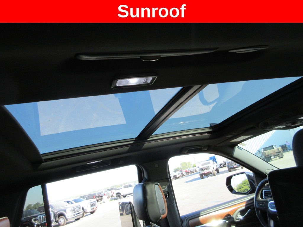 Certified 2024 GMC Yukon Denali Ultimate AWD/4WD image 16