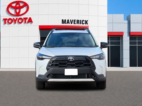 New 2026 Toyota Corolla Cross LE FWD image 8