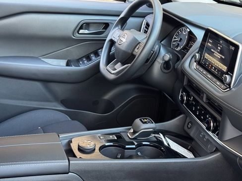 New 2026 Nissan Rogue S image 12
